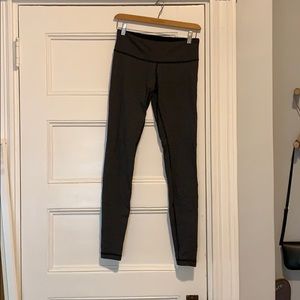Lululemon black patterned pants
